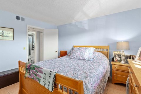 Copropriété à vendre à Port Charlotte, Floride: 1 chambre, 64.01 m2 № 1852732 - photo 19