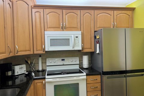 Condo à Lauderdale Lakes, Floride, 2 chambres № 2431410