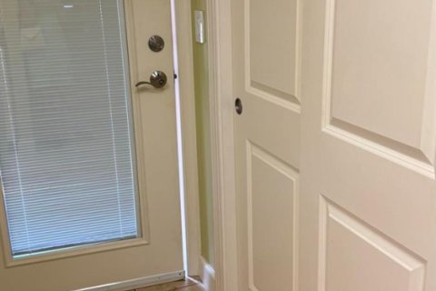 Copropriété à louer à Lauderdale Lakes, Floride: 2 chambres, 80.36 m2 № 2431410 - photo 6