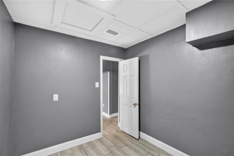 Villa ou maison à vendre à Bradenton, Floride: 3 chambres, 107.77 m2 № 2416786 - photo 17