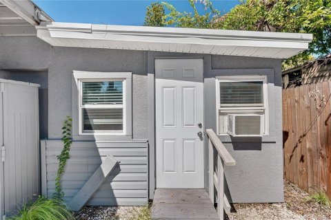 Villa ou maison à vendre à Bradenton, Floride: 3 chambres, 107.77 m2 № 2416786 - photo 22
