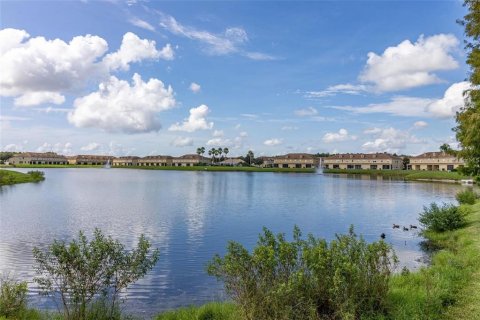 Condominio en venta en Kissimmee, Florida, 3 dormitorios, 138.89 m2 № 1609799 - foto 17