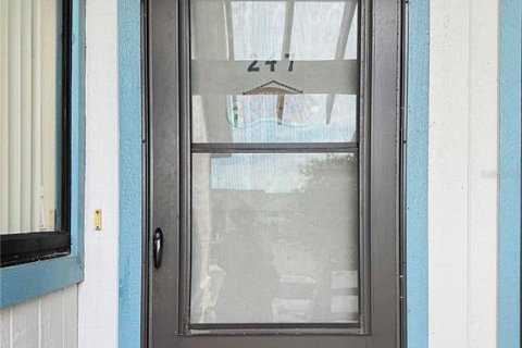 Touwnhouse à vendre à New Smyrna Beach, Floride: 2 chambres, 102.19 m2 № 1894201 - photo 29