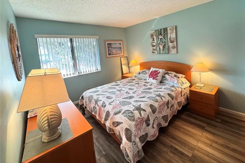 Touwnhouse à vendre à New Smyrna Beach, Floride: 2 chambres, 102.19 m2 № 1894201 - photo 16