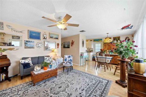 Casa en venta en Bradenton, Florida, 3 dormitorios, 104.05 m2 № 1555694 - foto 2