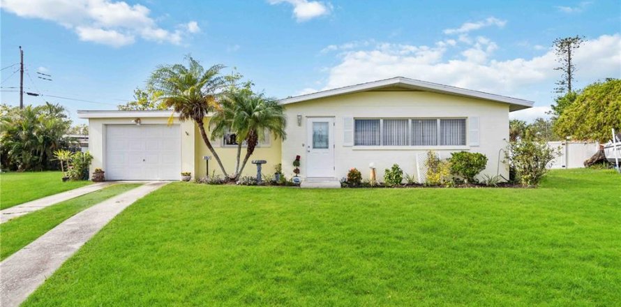 Casa en Bradenton, Florida 3 dormitorios, 104.05 m2 № 1555694