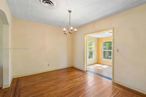 Купить виллу или дом в Серфсайд, Флорида 3 спальни, 115.01м2, № 1996660 - фото 18