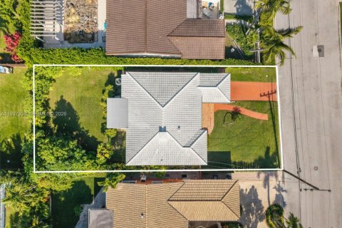 Купить виллу или дом в Серфсайд, Флорида 3 спальни, 115.01м2, № 1996660 - фото 7