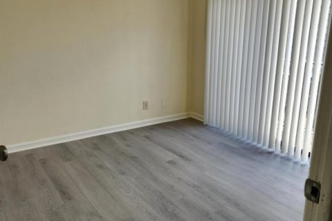 Adosado en alquiler en West Palm Beach, Florida, 3 dormitorios, 150.87 m2 № 2086228 - foto 24
