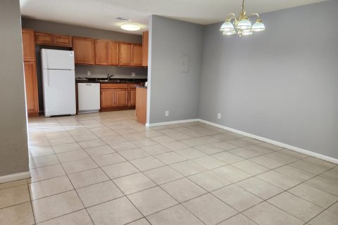 Adosado en alquiler en West Palm Beach, Florida, 3 dormitorios, 150.87 m2 № 2086228 - foto 5