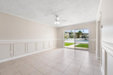Condo in North Palm Beach, Florida, 3 bedrooms № 2260144 - photo 3