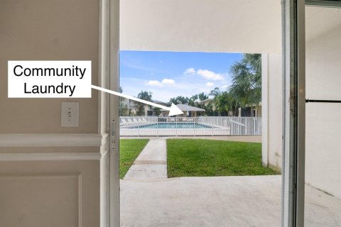 Condo in North Palm Beach, Florida, 3 bedrooms № 2260144 - photo 23