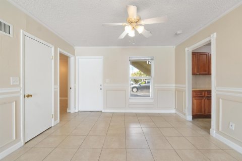 Condo in North Palm Beach, Florida, 3 bedrooms № 2260144 - photo 13