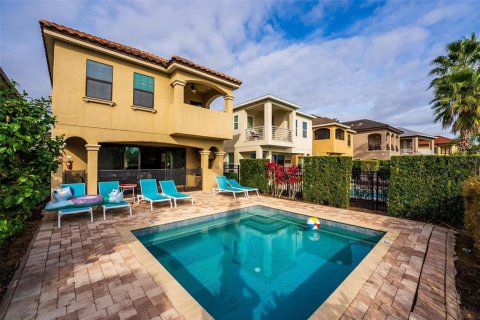House in Four Corners, Florida 5 bedrooms, 297.75 sq.m. № 1780754 - photo 2
