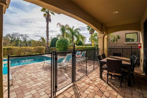 House in Four Corners, Florida 5 bedrooms, 297.75 sq.m. № 1780754 - photo 8