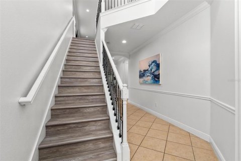 House in Four Corners, Florida 5 bedrooms, 297.75 sq.m. № 1780754 - photo 7