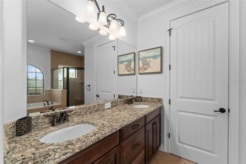 House in Four Corners, Florida 5 bedrooms, 297.75 sq.m. № 1780754 - photo 22