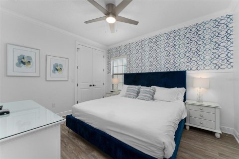 House in Four Corners, Florida 5 bedrooms, 297.75 sq.m. № 1780754 - photo 23