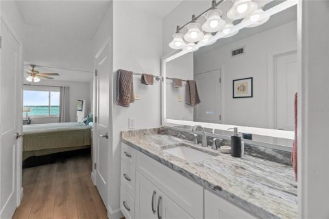 Copropriété à vendre à Saint Petersburg, Floride: 2 chambres, 122.17 m2 № 2308104 - photo 24