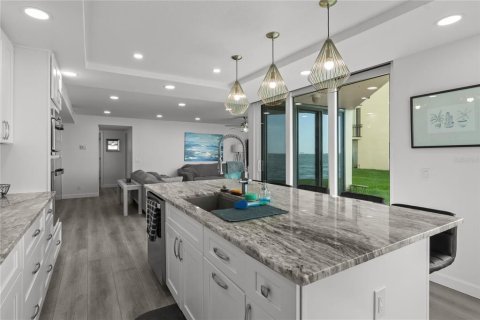 Copropriété à vendre à Saint Petersburg, Floride: 2 chambres, 122.17 m2 № 2308104 - photo 16
