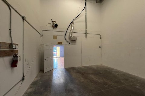 Immobilier commercial à vendre à West Palm Beach, Floride: 121.33 m2 № 2200291 - photo 17