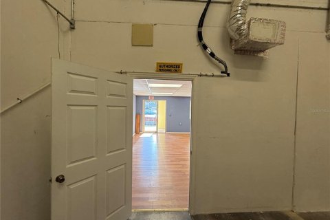 Immobilier commercial à vendre à West Palm Beach, Floride: 121.33 m2 № 2200291 - photo 18