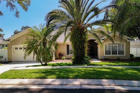 House in Clermont, Florida 3 bedrooms, 185.8 sq.m. № 1636969 - photo 2