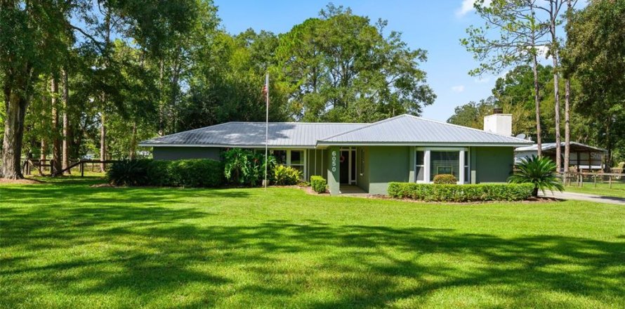 Casa en Williston, Florida 3 dormitorios, 222.97 m2 № 2379057
