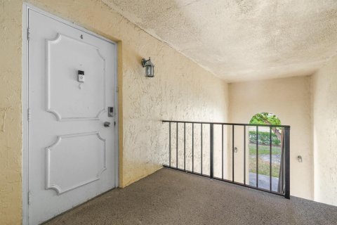 Copropriété à vendre à Coral Springs, Floride: 3 chambres, 126.81 m2 № 2182245 - photo 28