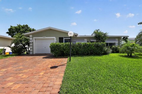 Villa ou maison à West Palm Beach, Floride 2 chambres, 100.33 m2 № 2323734