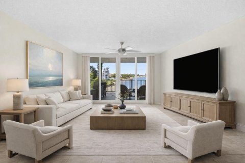 Condo in Boynton Beach, Florida, 2 bedrooms № 2268457