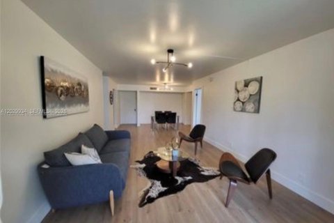 Condo à Deerfield Beach, Floride, 2 chambres № 2086970