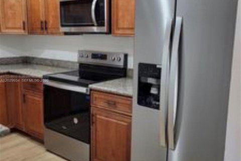 Copropriété à louer à Deerfield Beach, Floride: 2 chambres, 95.97 m2 № 2086970 - photo 4