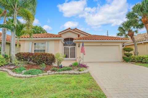 House in Boynton Beach, Florida 3 bedrooms, 175.03 sq.m. № 1118719 - photo 1