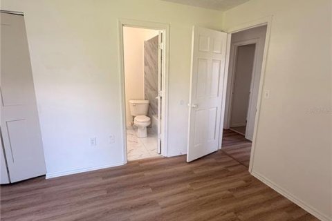 Снять в аренду квартиру в Киссимми, Флорида 2 спальни, 122.91м2, № 2199225 - фото 17