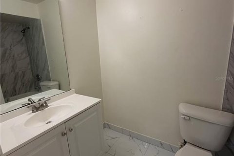 Снять в аренду квартиру в Киссимми, Флорида 2 спальни, 122.91м2, № 2199225 - фото 16