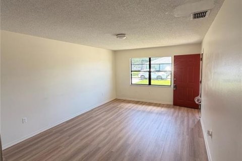 Снять в аренду квартиру в Киссимми, Флорида 2 спальни, 122.91м2, № 2199225 - фото 18