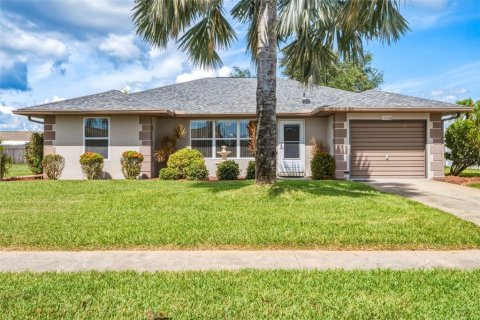Villa ou maison à Port Charlotte, Floride 2 chambres, 148.36 m2 № 2410678
