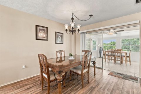Villa ou maison à vendre à Port Charlotte, Floride: 2 chambres, 148.36 m2 № 2410678 - photo 10