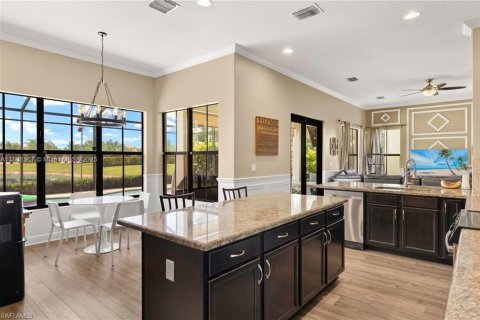 House in Ave Maria, Florida 4 bedrooms, 302.68 sq.m. № 1938667 - photo 14