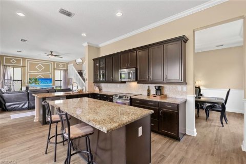 House in Ave Maria, Florida 4 bedrooms, 302.68 sq.m. № 1938667 - photo 15