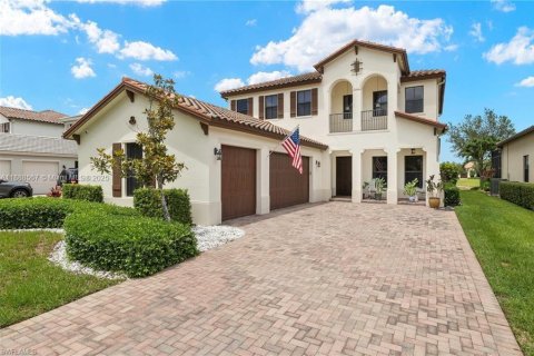 House in Ave Maria, Florida 4 bedrooms, 302.68 sq.m. № 1938667 - photo 1