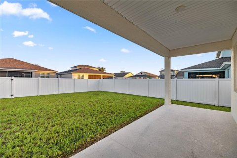 House in Ocala, Florida 3 bedrooms, 172.43 sq.m. № 1905030 - photo 20