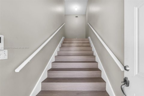 Condominio en venta en Homestead, Florida, 2 dormitorios, 107.77 m2 № 1794418 - foto 3