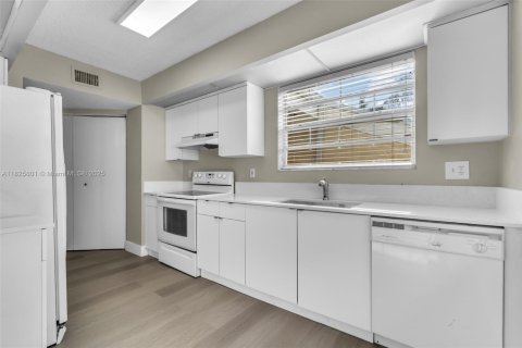 Condominio en venta en Homestead, Florida, 2 dormitorios, 107.77 m2 № 1794418 - foto 6