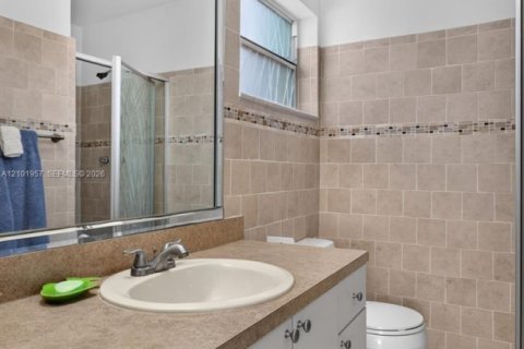 Villa ou maison à vendre à Pompano Beach, Floride: 2 chambres, 128.02 m2 № 2411984 - photo 21