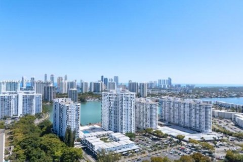 Copropriété à vendre à Aventura, Floride: 1 chambre, 71.16 m2 № 2026574 - photo 28