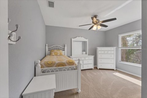 House in Port Charlotte, Florida 5 bedrooms, 259.57 sq.m. № 1548742 - photo 19