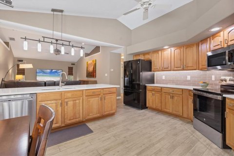 House in Port Charlotte, Florida 5 bedrooms, 259.57 sq.m. № 1548742 - photo 5