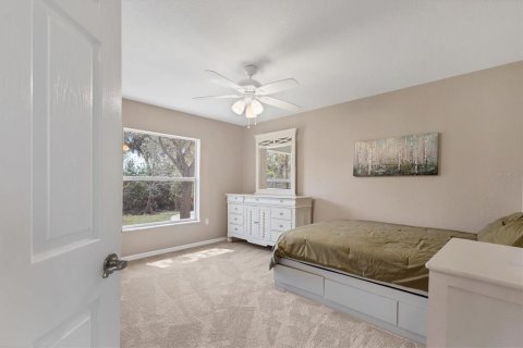 House in Port Charlotte, Florida 5 bedrooms, 259.57 sq.m. № 1548742 - photo 24